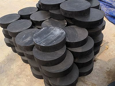 萨嘎县板式橡胶支座由若干层橡胶片与薄钢板经加压硫化
